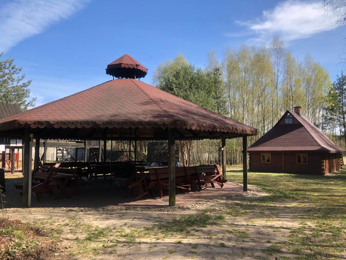 Vila Dolina Bobrow Siennica Exteriér fotografie